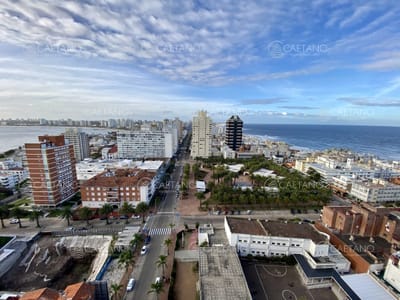 Apartamento 3 dormitorios en península Punta del Este