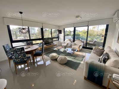 Venta apartamento 2 dormitorios playa mansa Punta del Este