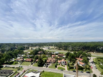 Venta apartamento 2 dormitorios. Roosevelt Punta del Este.