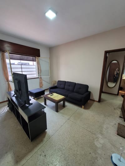 Venta Tres Cruces, 2 Dormitorios, Planta Baja Interior, Patio Exc, Sin Gc