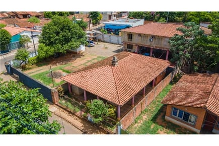INVERSIÓN RESIDENCIAL O COMERCIAL, INMUEBLE EN ESQUINA EN VENTA