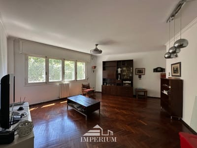 VENTA amplio apartamento en Cordon 3 dormitorios 2 baños
