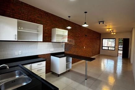 CHALET A ESTRENAR EN ÑEMBY - CAAGUAZÚ EN VENTA
