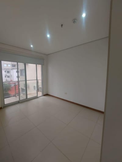 VENDO Dpto. en Edificio Le Paraguayen