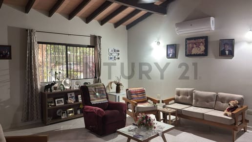 Venta de Casa en Las Lomas, Asunción