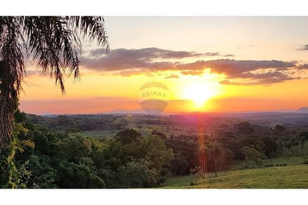 ESTANCIA GANADERA Y AGROPECUARIA EN PARAGUARÍ INVERSIÓN SEGURA!!