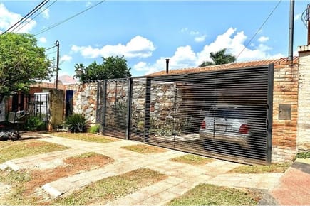 D.G. Casa - Venta - Luque, Paraguay