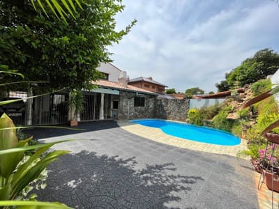 Casa en Venta en Barrio Nazareth