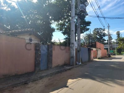 EN VENTA – Terreno De 741 m² A Metros De Av. Primer Presidente (Barrio Trinidad)