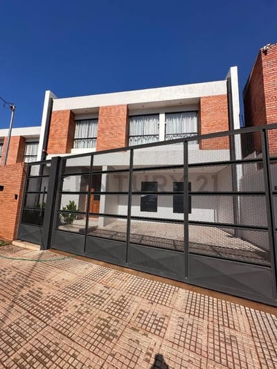 DUPLEX A LA VENTA EN LUQUE | BARRIO LOMA MERLO