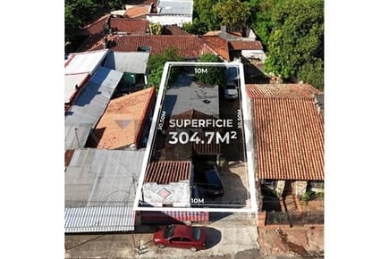 Terreno en venta en el Barrio Mburicaó