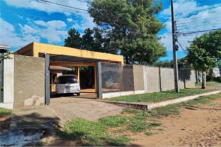 D.G. Casa - Venta - Villa Elisa, Paraguay