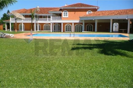 VENDO Residencia de Lujo en Fernando De La Mora