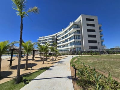 En Venta Amplio y Luminoso PENTHOUSE En Luque | A pocos minutos del complejo Rakiura