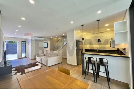 Vendo Duplex En Villa Aurelia - Zona Municipalidad De Asunción