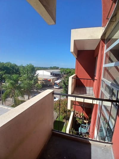 Venta de Amplio Apartamento de 4 Dormitorios en Unión
