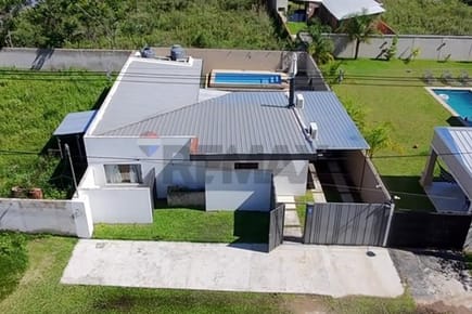 En VENTA️ Residencia de 3 habitaciones en Puerta del Lago, San Bernardino.