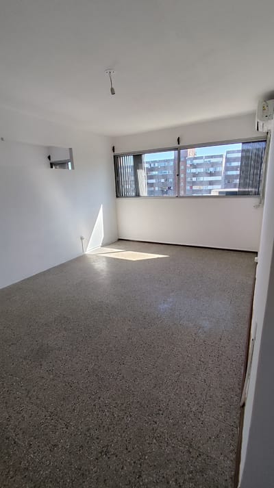 VENDO APTO 3 DORM. CON RENTA, EUSKALERRIA 70.