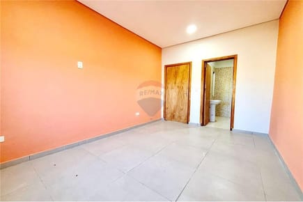 VENDO CHALET A ESTRENAR EN ÑEMBY