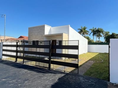 Casa Moderna En Concordia, M. Roque Alonso