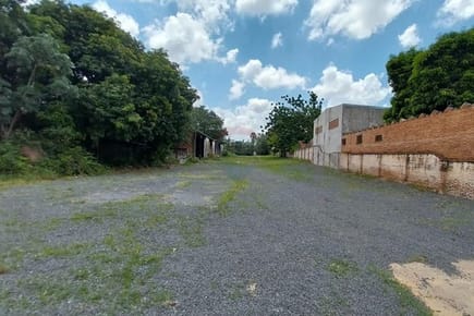 Amplio Terreno en Fernando de la Mora Zona Norte