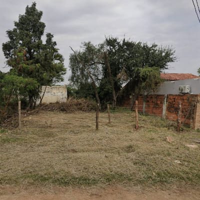 Vendo terreno 360 m2 em Limpio