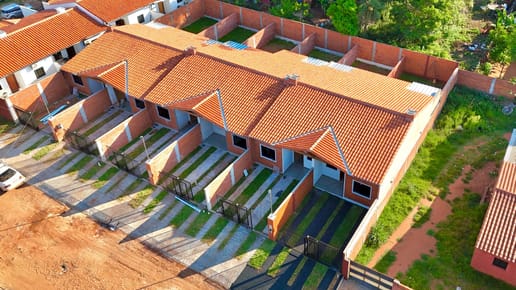 Chalet a estrenar de 2 hab con patio, Cañadita