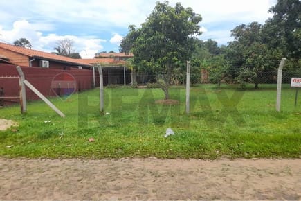 HERMOSO TERRENO CON QUINCHO EN LUQUE - MORA CUE