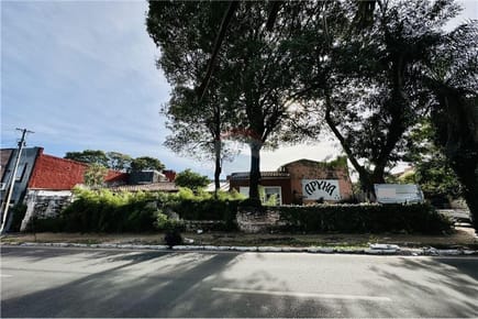 TERRENO EN ESQUINA – BARRIO GRAL. DÍAZ / BARRIO OBRERO