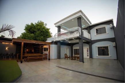 Exclusiva Residencia de Lujo en Venta en Ciudad Del Este.