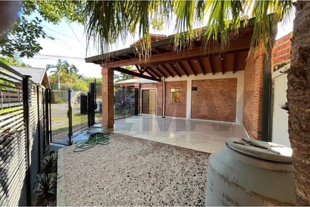 DUPLEX A CUADRAS DE AVENIDA MARISCAL LOPEZ! 1,190,000,000 ₲