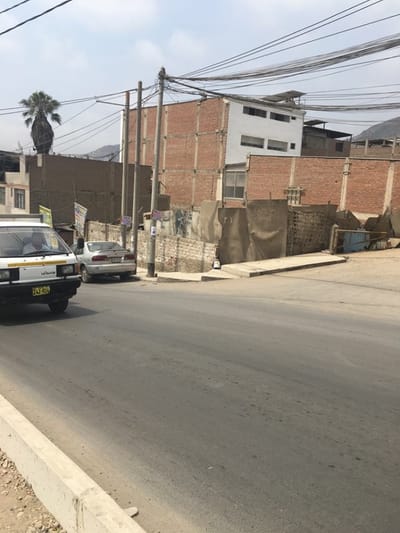 TERRENO EN PLENA AVENIDA