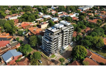 Vendo lujoso departamento en Los laureles