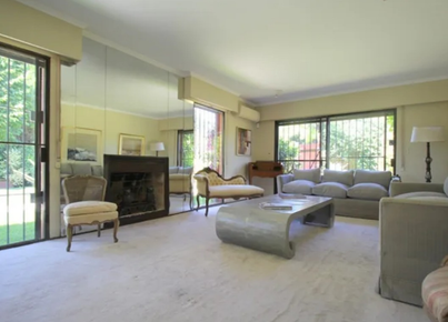 Avenida Italia | Triple frente |Casa 4 dorm. 1087 m² de terreno | Zona Embajadas – Carrasco