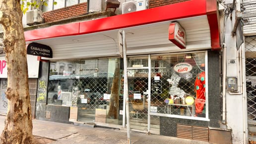 LOCAL COMERCIAL EN EL CENTRO