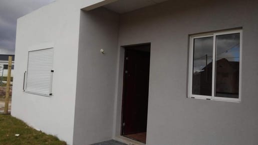 Oportunidad!! Venta  2 Dormitorios Jardin Cercado Barrio Lacrosse