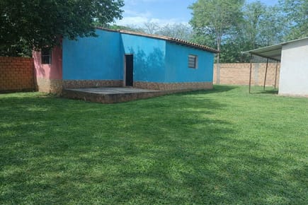 VENDO CASA ITAUGUA-VALLE KARE