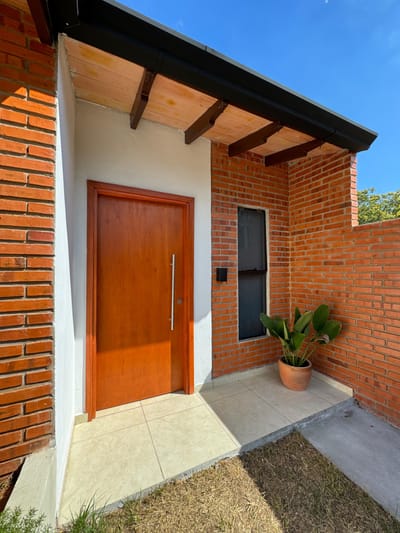 VENDO CASA A ESTRENAR DE 2 HABITACIONES EN VILLA ELISA