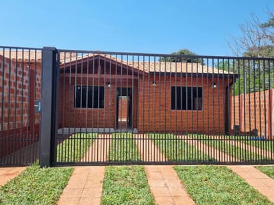 VENDO CHALET EN ÑEMBY, BARRIO RINCÓN - S.H.Y