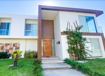 HERMOSA CASA EN CONDOMINIO ZONA NORTE