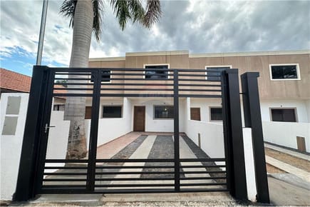 DUPLEX EN VENTA EN LUQUE