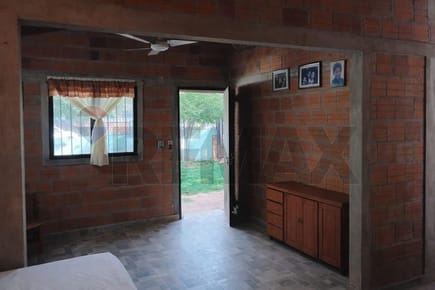 Exclusiva Casa en Venta en Reducto, San Lorenzo: ¡Tu Nuevo Hogar Te Espera!