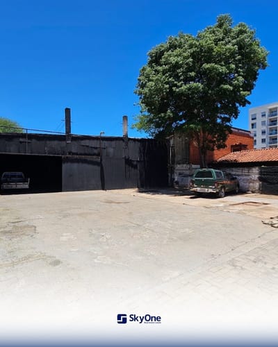 Alquilo Showroom Con Deposito Los Laureles