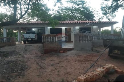 VENDO GRANJA EN CARAPEGUA- ISLA YBATE