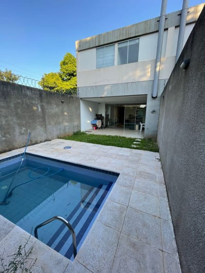 OFERTA DE AMPLIO DUPLEX BARRIO SAN MIGUEL SAN LORENZO