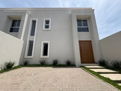 Dúplex a estrenar en Fernando de la Mora – Zona Norte ?AlP