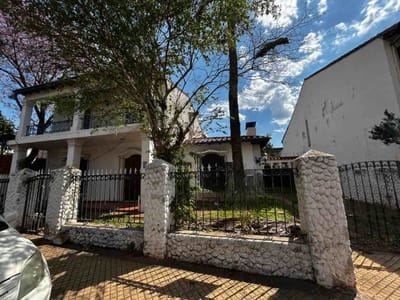 Vendo Casa Colonial en Barrio Las Mercedes