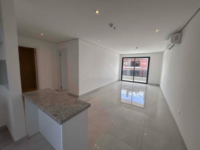 Alquiler Departamento en Luque, Detrás de Plaza Madero