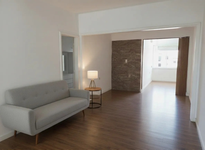 VENTA Apartamento de 2 Dormitorios en el Corazón del Centro Bajos Gastos Comunes