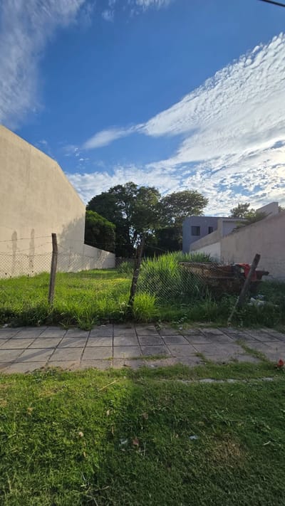 Vendo Terreno Barrio Santisima Trinidad. COD 037